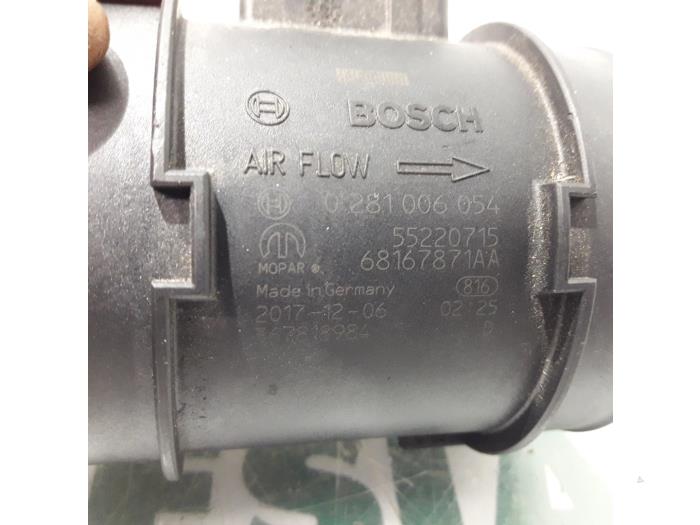 Airflow meter from a Fiat Doblo Cargo (263) 1.3 D Multijet 2018