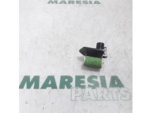 Used Cooling fan resistor Fiat Doblo Cargo (263) 1.3 D Multijet Price € 54,45 Inclusive VAT offered by Maresia Parts