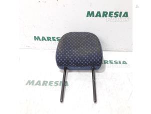 Used Headrest Citroen Jumpy (G9) 2.0 HDI 140 Price € 60,50 Inclusive VAT offered by Maresia Parts