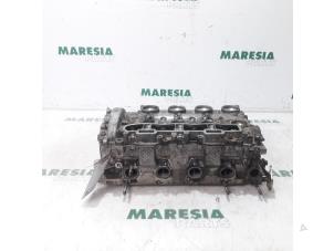 Used Cylinder head Peugeot 207 SW (WE/WU) 1.6 HDi 16V Price € 288,75 Margin scheme offered by Maresia Parts