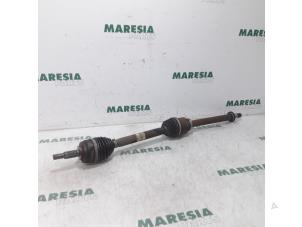 Used Front drive shaft, right Renault Megane III Grandtour (KZ) 1.5 dCi 110 Price € 65,00 Margin scheme offered by Maresia Parts
