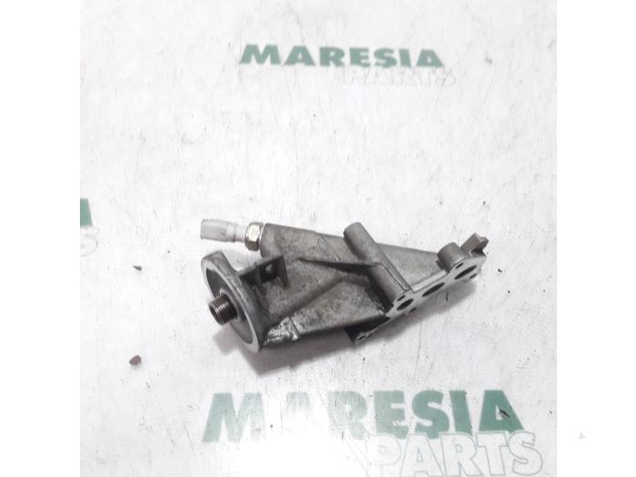 Gebrauchte Ölfilterhalter Citroen C5 I Break (DE) 2.0 16V Preis € 40,00 Margenregelung angeboten von Maresia Parts