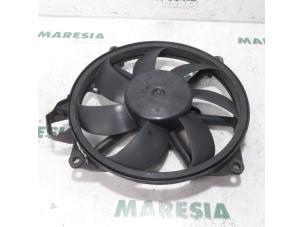 Used Fan motor Renault Megane III Grandtour (KZ) 1.5 dCi 110 Price € 50,00 Margin scheme offered by Maresia Parts