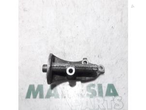 Used Oil filter holder Citroen C1 1.0 12V Price € 25,00 Margin scheme offered by Maresia Parts