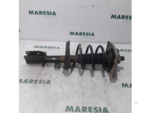 Used Front shock absorber rod, right Fiat Scudo (270) 2.0 D Multijet Price € 72,60 Inclusive VAT offered by Maresia Parts