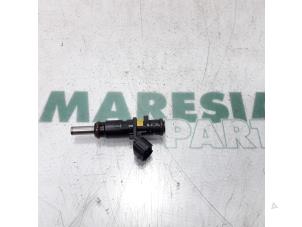 Gebrauchte Injektor (Benzineinspritzung) Peugeot 308 SW (4E/H) 1.6 VTI 16V Preis € 20,00 Margenregelung angeboten von Maresia Parts
