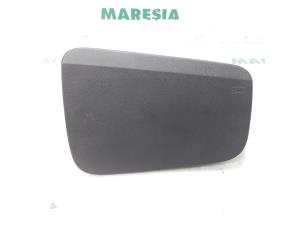 Used Right airbag (dashboard) Renault Clio III (BR/CR) 1.5 dCi 70 Price € 50,00 Margin scheme offered by Maresia Parts