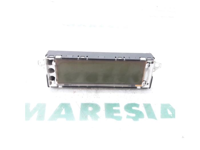 Gebrauchte Anzeige Innen Citroen C4 Berline (LC) 1.6 HDi 16V Preis € 30,00 Margenregelung angeboten von Maresia Parts
