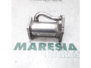Used Heat exchanger Renault Clio III (BR/CR) 1.5 dCi 70 Price € 40,00 Margin scheme offered by Maresia Parts