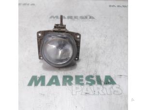 Gebrauchte Nebelscheinwerfer rechts vorne Peugeot Boxer (244) 2.8 HDi 127 Preis € 30,25 Mit Mehrwertsteuer angeboten von Maresia Parts