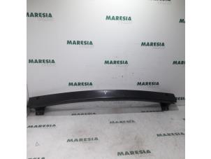 Used Front bumper frame Peugeot Boxer (244) 2.8 HDi 127 Price € 90,75 Inclusive VAT offered by Maresia Parts