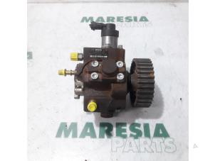 Used Mechanical fuel pump Peugeot Partner Tepee (7A/B/C/D/E/F/G/J/P/S) 1.6 HDiF 90 16V Phase 1 Price € 30,25 Inclusive VAT offered by Maresia Parts