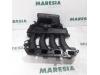 Intake manifold from a Renault Scénic II (JM) 1.6 16V 2005