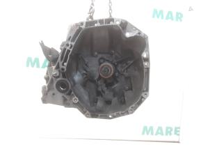 Used Gearbox Renault Clio III (BR/CR) 1.5 dCi 70 Price € 315,00 Margin scheme offered by Maresia Parts