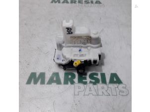 Used Rear door mechanism 4-door, right Fiat Panda (169) 1.2 Fire Price € 25,00 Margin scheme offered by Maresia Parts
