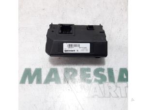 Usados Ordenador calefacción Citroen DS5 (KD/KF) 1.6 HDiF 16V Precio € 105,00 Norma de margen ofrecido por Maresia Parts