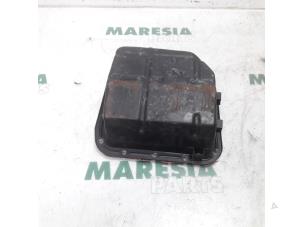 Used Gearbox cover Fiat Punto II (188) 1.2 16V Price € 35,00 Margin scheme offered by Maresia Parts