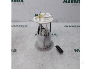 Usados Bomba eléctrica de combustible Fiat 500 (312) 0.9 TwinAir 80 Precio € 25,00 Norma de margen ofrecido por Maresia Parts