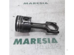 Used Piston Lancia Phedra 2.0 JTD 16V Multijet 136 Price € 75,00 Margin scheme offered by Maresia Parts