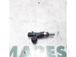 Used Injector (petrol injection) Alfa Romeo Giulietta (940) 1.4 TB 16V MultiAir Price € 105,00 Margin scheme offered by Maresia Parts