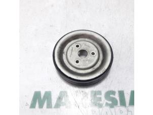 Used Water pump Peugeot 308 SW (4E/H) 1.6 VTI 16V Price € 25,00 Margin scheme offered by Maresia Parts