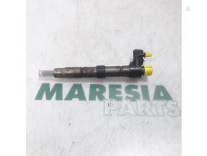 Used Injector (diesel) Citroen C-Crosser 2.2 HDiF 16V Price € 105,00 Margin scheme offered by Maresia Parts