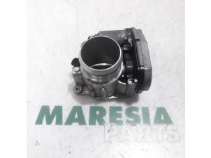 Used Throttle body Citroen C-Crosser 2.2 HDiF 16V Price € 131,25 Margin scheme offered by Maresia Parts