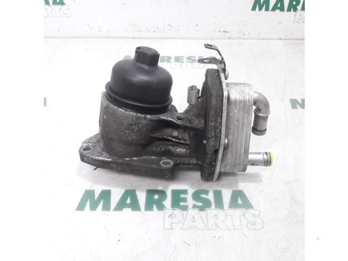 Gebrauchte Ölfilterhalter Citroen C-Crosser 2.2 HDiF 16V Preis € 75,00 Margenregelung angeboten von Maresia Parts