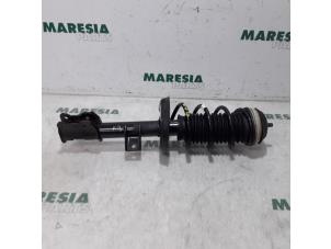 Used Front shock absorber rod, left Fiat Panda (312) 0.9 TwinAir Turbo 80 Price € 45,00 Margin scheme offered by Maresia Parts