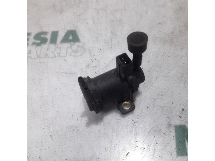 Usagé Régulateur pression turbo Fiat Ducato (250) 2.3 D 120 Multijet Prix € 25,00 Règlement à la marge proposé par Maresia Parts