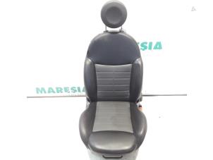 Usagé Siège droit Fiat 500 (312) 1.3 MJTD 16V Prix € 157,50 Règlement à la marge proposé par Maresia Parts