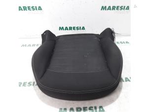 Used Seat upholstery, right Peugeot 208 I (CA/CC/CK/CL) 1.0 Vti 12V PureTech Price € 50,00 Margin scheme offered by Maresia Parts
