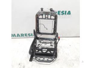 Used Seat frame Peugeot 208 I (CA/CC/CK/CL) 1.0 Vti 12V PureTech Price € 105,00 Margin scheme offered by Maresia Parts