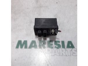 Gebrauchte Vorglührelais Fiat 500 (312) 1.3 MJTD 16V Preis € 25,00 Margenregelung angeboten von Maresia Parts