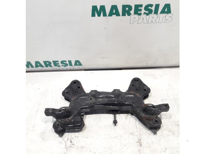 Usados Subchasis Citroen DS3 (SA) 1.4 16V VTi Precio € 69,00 Norma de margen ofrecido por Maresia Parts