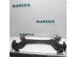 Used Rear-wheel drive axle Renault Grand Scénic II (JM) 2.0 16V Price € 105,00 Margin scheme offered by Maresia Parts