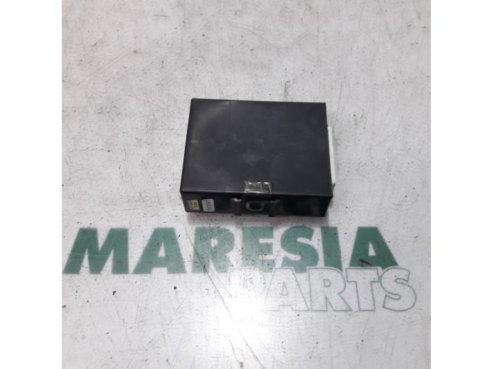 Used Computer, miscellaneous Renault Master III (FV) 2.3 dCi 125 16V FWD Price € 108,90 Inclusive VAT offered by Maresia Parts