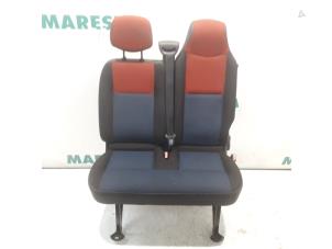 Used Double front seat, right Renault Master IV (FV) 2.3 dCi 125 16V FWD Price € 190,58 Inclusive VAT offered by Maresia Parts