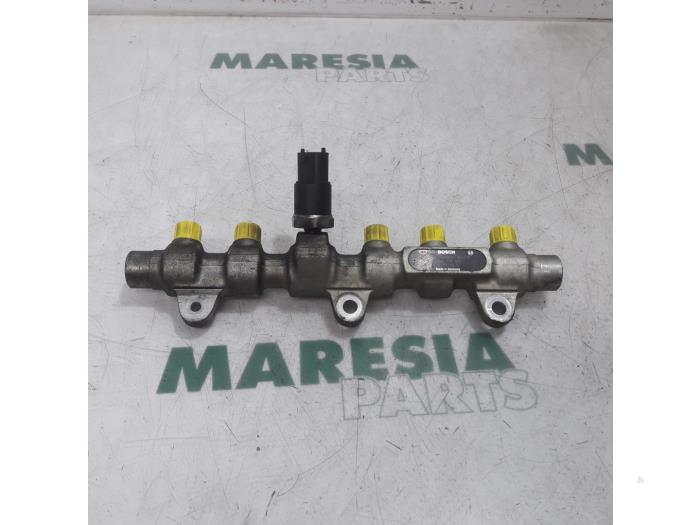 Usagé Système d'injection Lancia Lybra SW 1.9 JTD Prix € 105,00 Règlement à la marge proposé par Maresia Parts