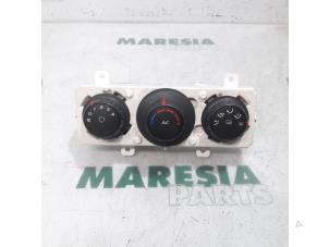 Used Heater control panel Renault Master IV (FV) 2.3 dCi 125 16V FWD Price € 78,65 Inclusive VAT offered by Maresia Parts