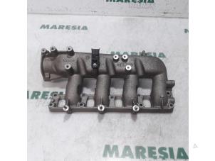 Used Intake manifold Fiat Punto II (188) 1.9 JTD 80 ELX 3-Drs. Price € 50,00 Margin scheme offered by Maresia Parts