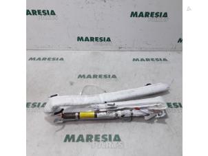 Used Roof curtain airbag, right Fiat 500L (199) 0.9 TwinAir Turbo 105 Price € 105,00 Margin scheme offered by Maresia Parts