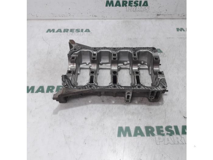 Używane Wal korbowy Fiat Punto Evo (199) 1.3 JTD Multijet 85 16V Euro 5 Cena € 105,00 Procedura marży oferowane przez Maresia Parts