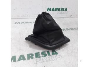 Used Gear stick cover Citroen Jumper (U9) 2.0 BlueHDi 130 Price € 60,50 Inclusive VAT offered by Maresia Parts