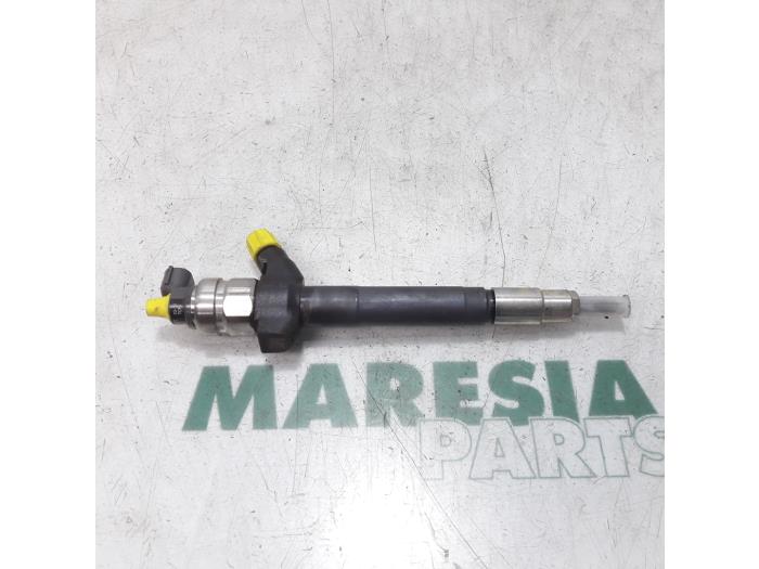 Usagé Injecteurs Fiat Ducato (250) 2.2 D 100 Multijet Euro 4 Prix € 152,25 Règlement à la marge proposé par Maresia Parts