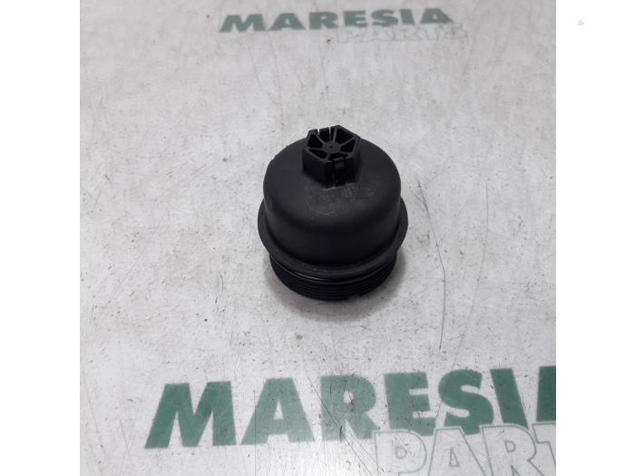 Gebrauchte Ölfilterhalter Fiat Scudo (270) 2.0 D Multijet Preis € 24,20 Mit Mehrwertsteuer angeboten von Maresia Parts