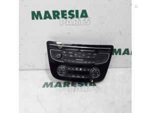 Używane Panel sterowania nagrzewnicy Peugeot 508 SW (8E/8U) 1.6 HDiF 16V Cena € 75,00 Procedura marży oferowane przez Maresia Parts