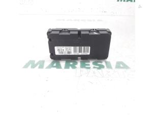 Używane Modul cisnienia opon Citroen C5 III Tourer (RW) 2.0 HDiF 16V Cena € 65,00 Procedura marży oferowane przez Maresia Parts