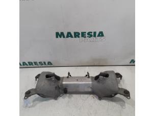 Used Rear support beam Citroen C5 III Tourer (RW) 2.0 HDiF 16V Price € 157,50 Margin scheme offered by Maresia Parts