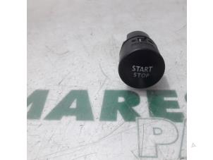 Used Start/stop switch Renault Clio IV (5R) 1.5 Energy dCi 90 FAP Price € 9,99 Margin scheme offered by Maresia Parts
